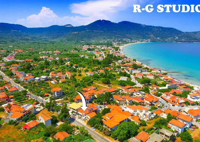 Rg Thassos 公寓式酒店 3*