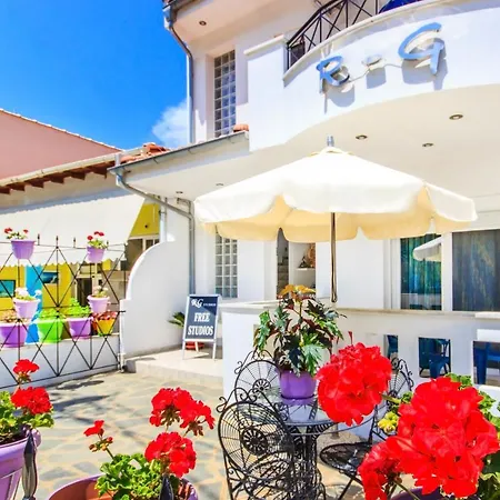 Ξενοδοχείο με διαμερίσματα Rg Thassos #2 3*